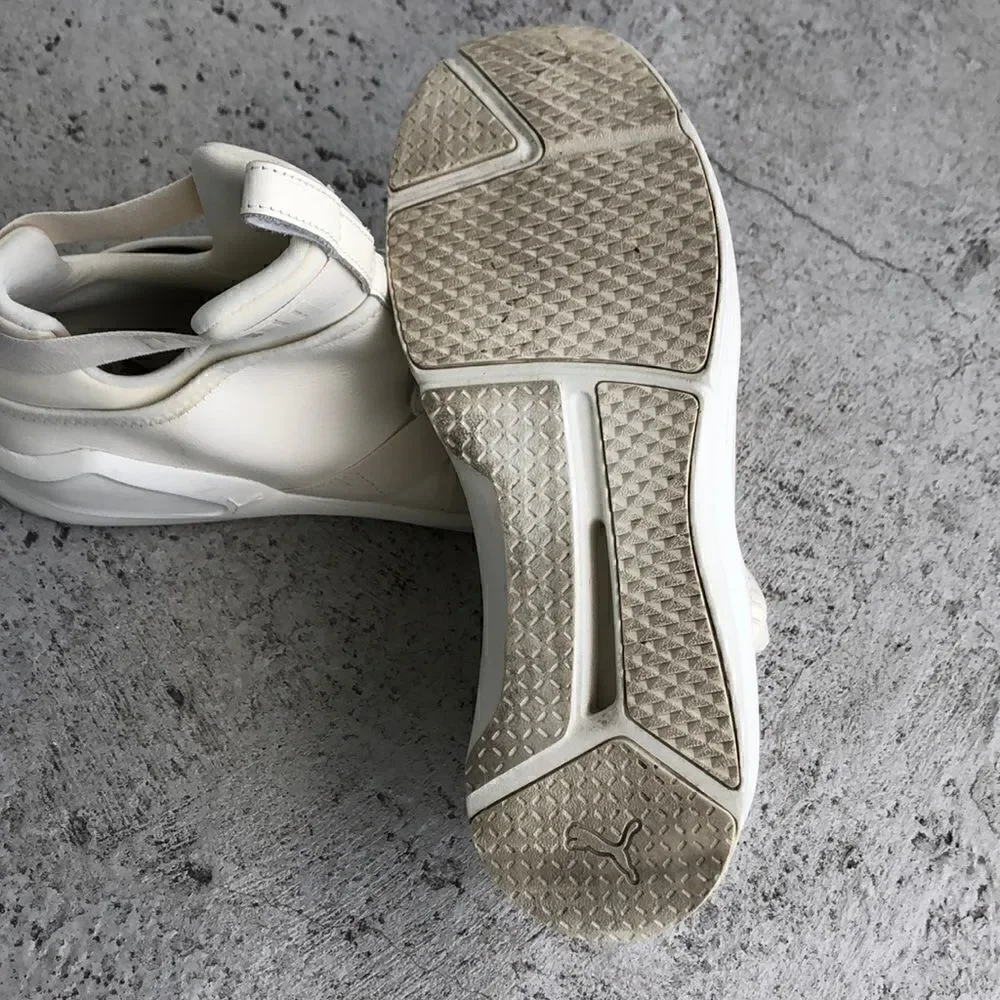Puma leather sneakers